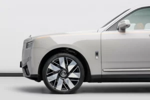 2025 Rolls-Royce Cullinan — photo 7