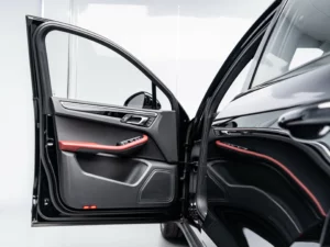 2024 Porsche Macan S — photo 9