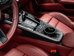 2025 Porsche 911 Carrera — photo 3
