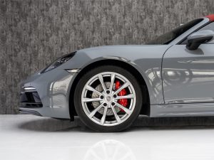 2025 Porsche 718 Boxster S — photo 2