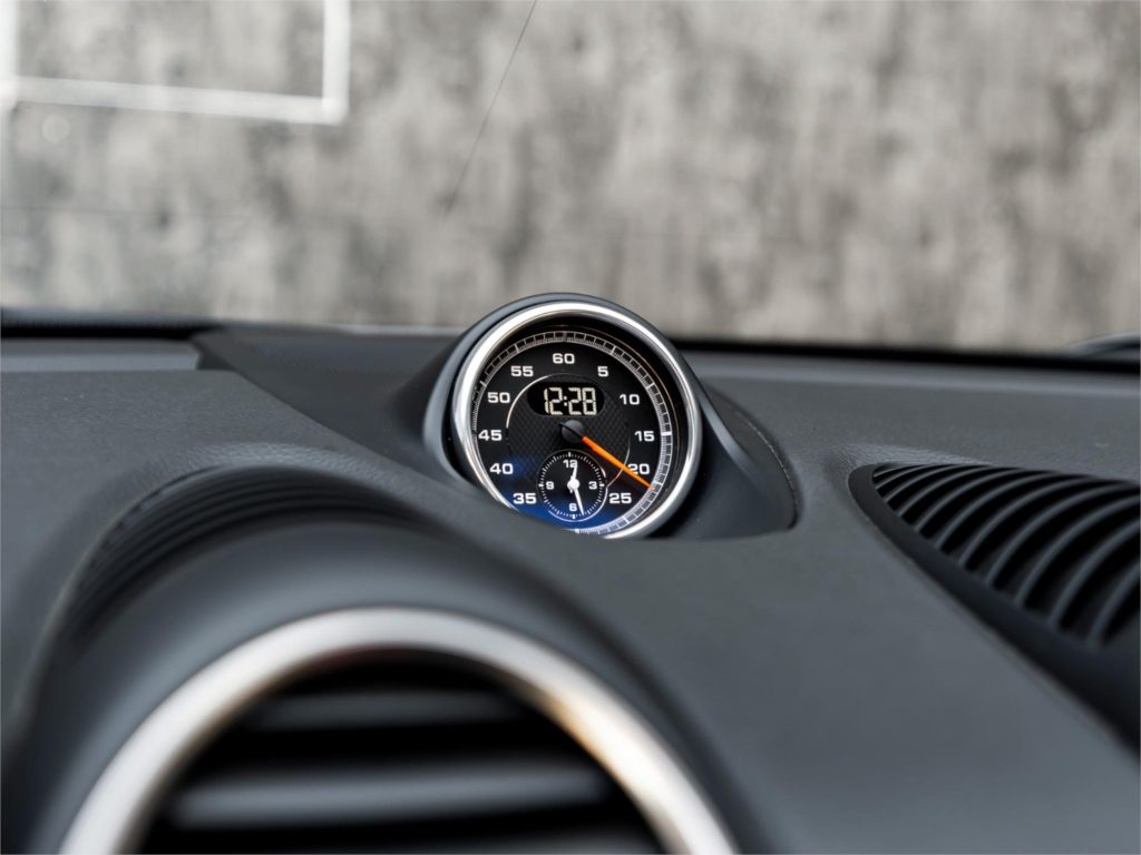 2025 Porsche 718 Boxster S — photo 10