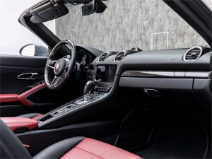 2025 Porsche 718 Boxster S — photo 6