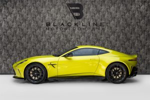 2025 Aston Martin Vantage Std — photo 17