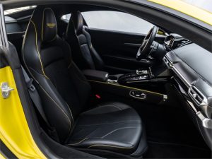 2025 Aston Martin Vantage Std — photo 11