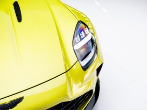 2025 Aston Martin Vantage Std — photo 3