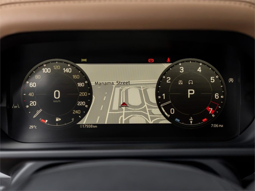 2025 Land Rover Defender 110 V8 — photo 14