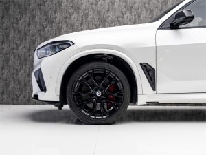2023 BMW X5M Competition — photo 2