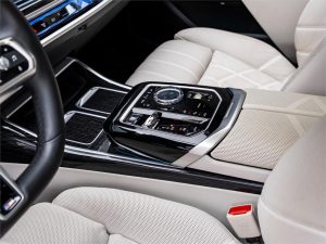 2024 BMW 740i — photo 5