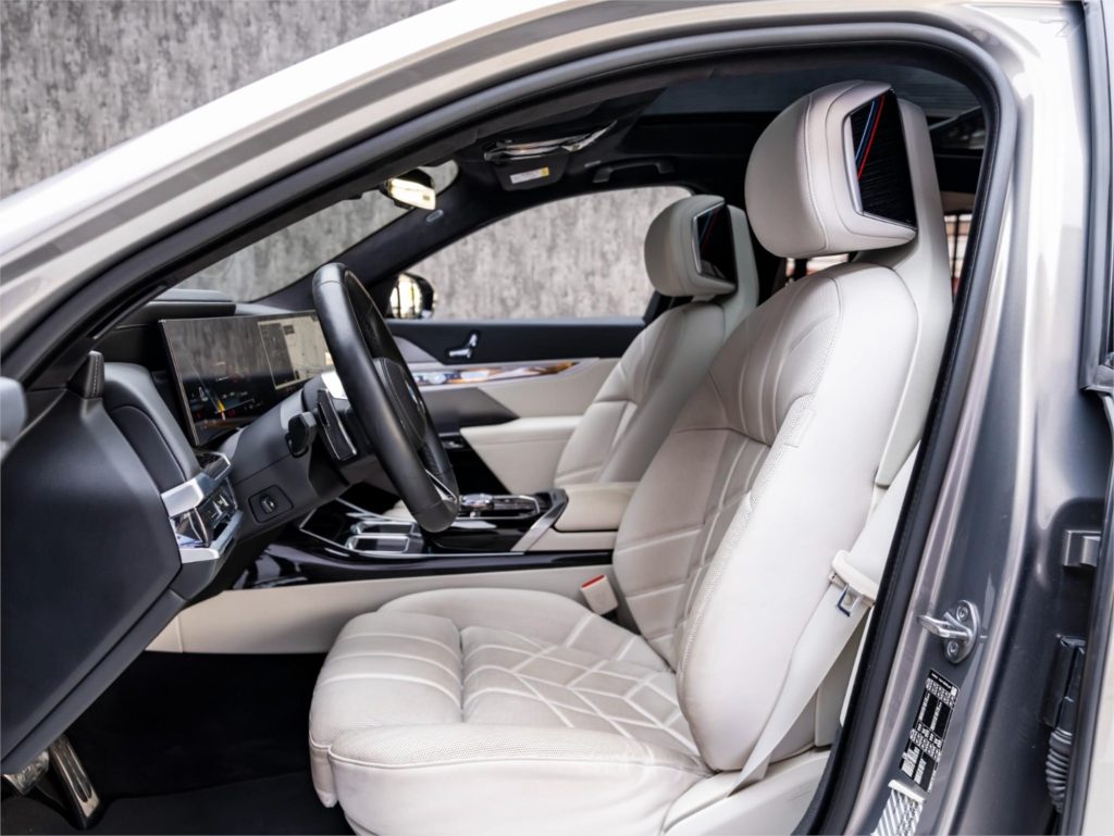 2024 BMW 740i — photo 7