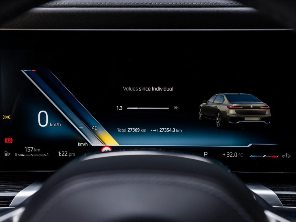 2024 BMW 740i — photo 14