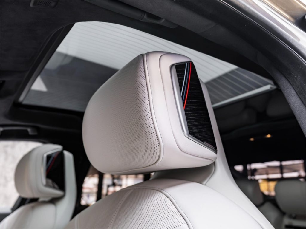 2024 BMW 740i — photo 6