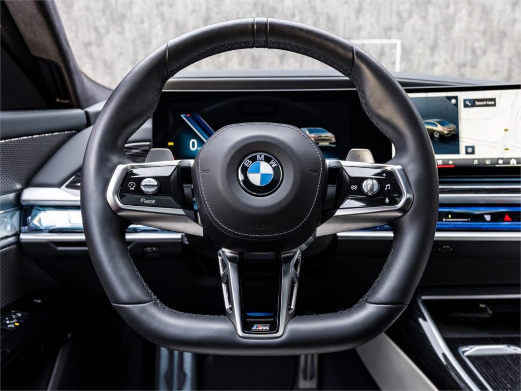 2024 BMW 740i — photo 15