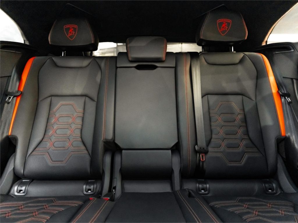 2025 Lamborghini Urus — photo 21