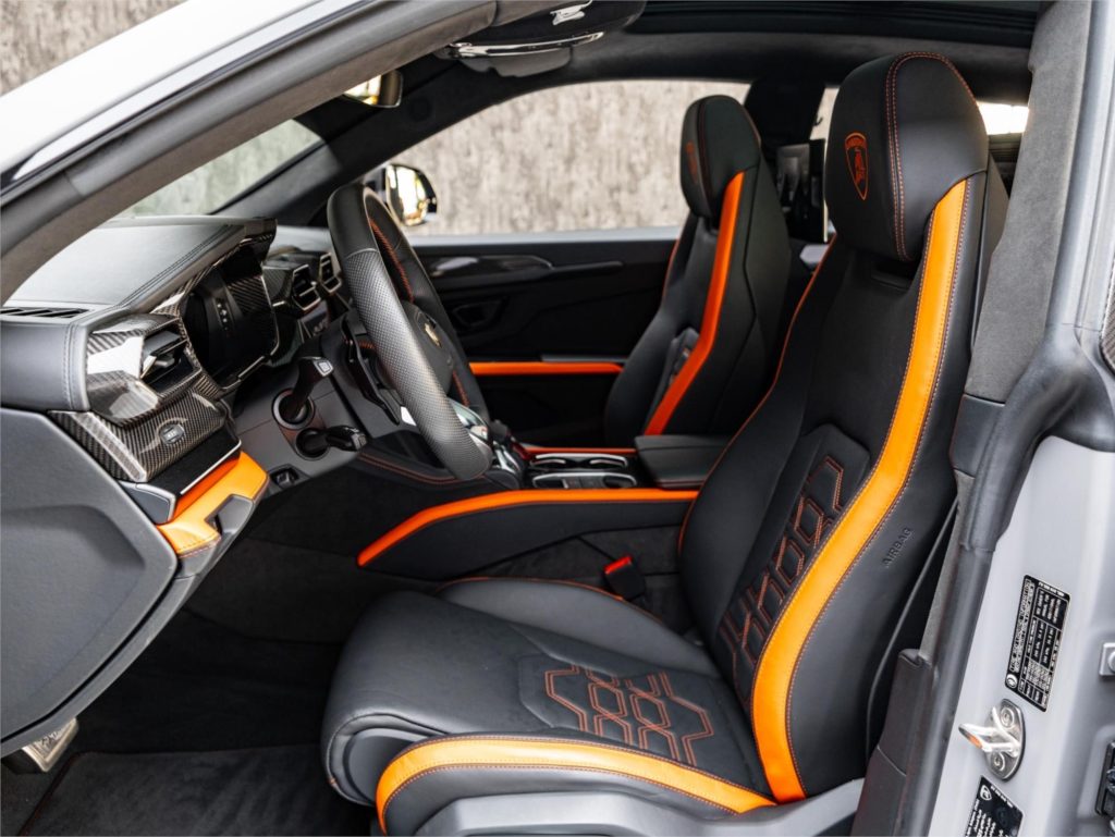 2025 Lamborghini Urus — photo 15