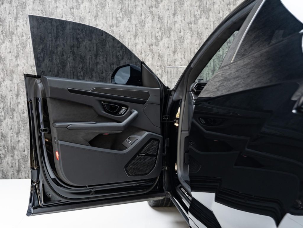 2025 Lamborghini Urus — photo 15