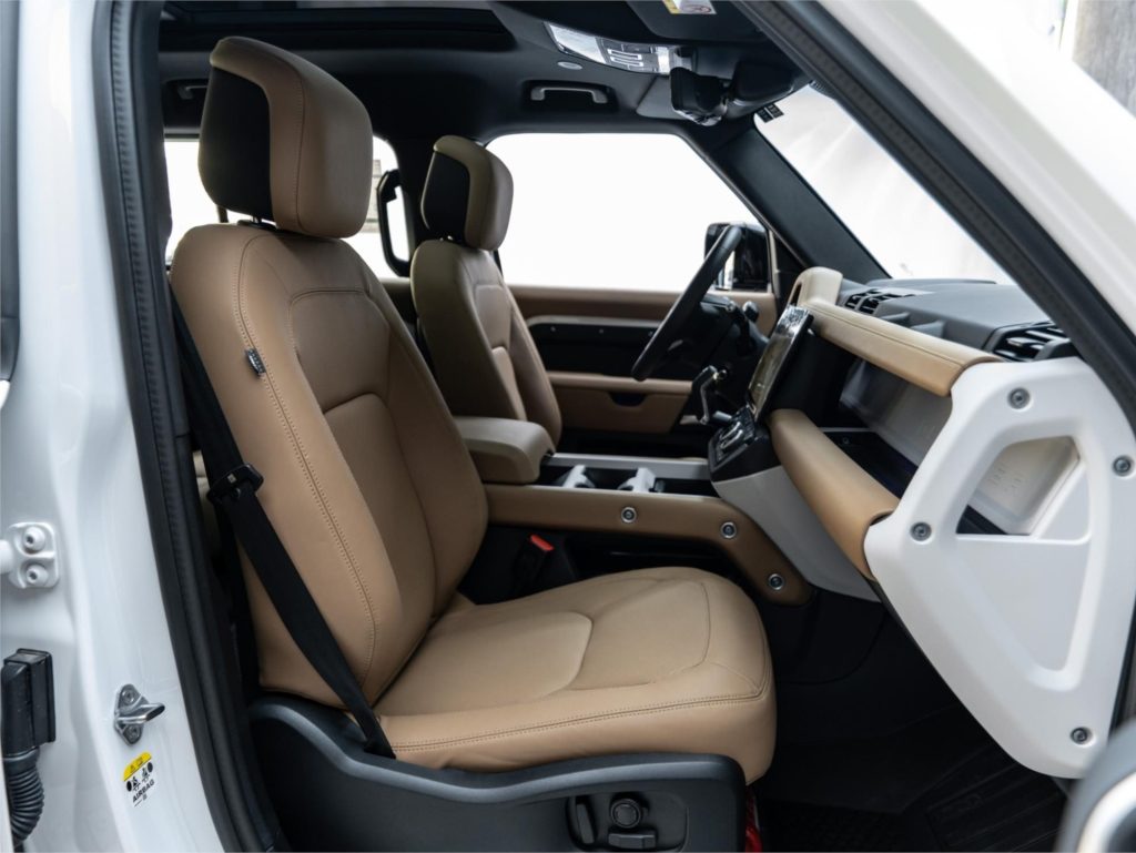 2026 Land Rover Defender 110 X-Dynamic HSE P400 — photo 14