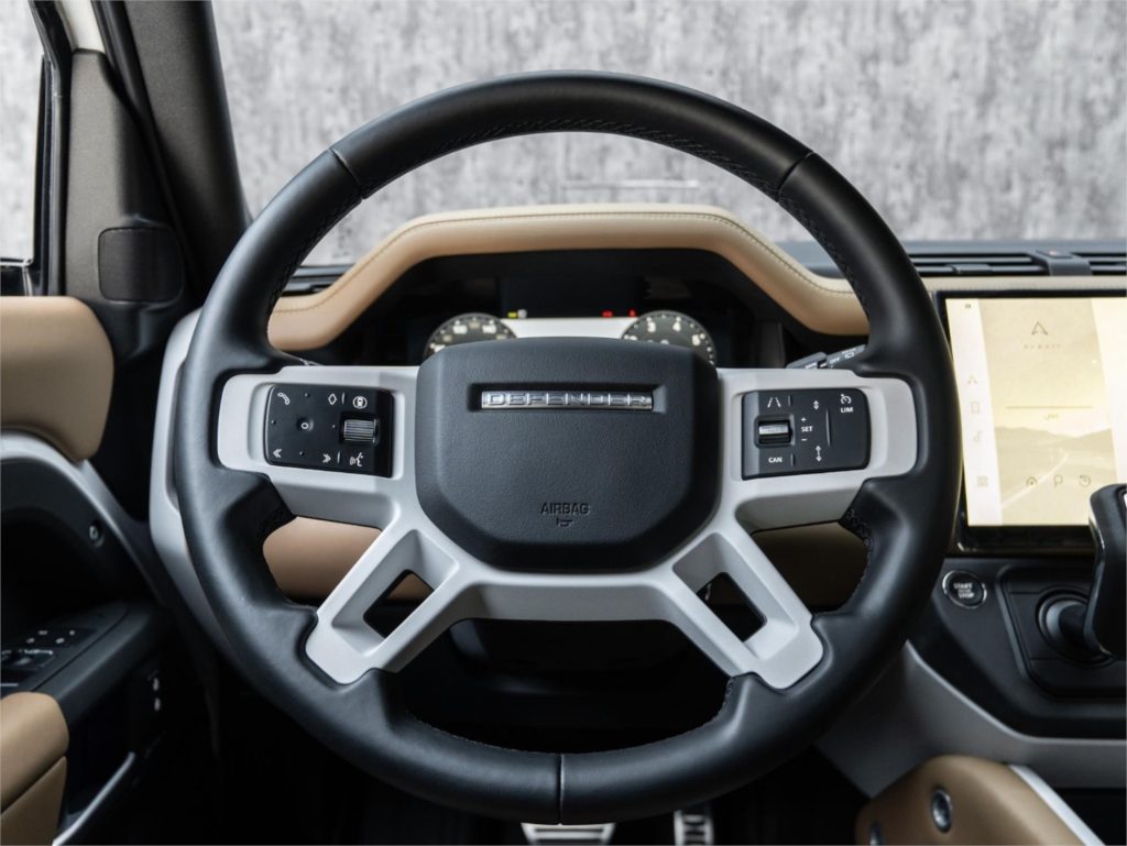 2026 Land Rover Defender 110 X-Dynamic HSE P400 — photo 17