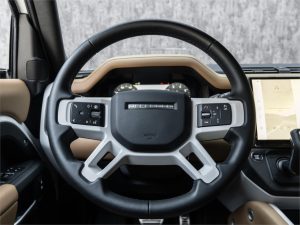 2026 Land Rover Defender 110 X-Dynamic HSE P400 — photo 17