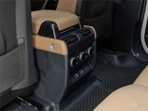 2026 Land Rover Defender 110 X-Dynamic HSE P400 — photo 12
