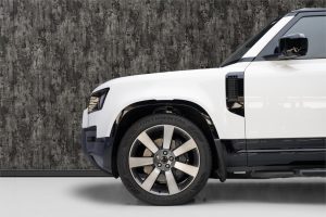 2026 Land Rover Defender 110 X-Dynamic HSE P400 — photo 6