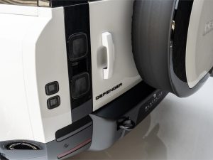 2026 Land Rover Defender 110 X-Dynamic HSE P400 — photo 7
