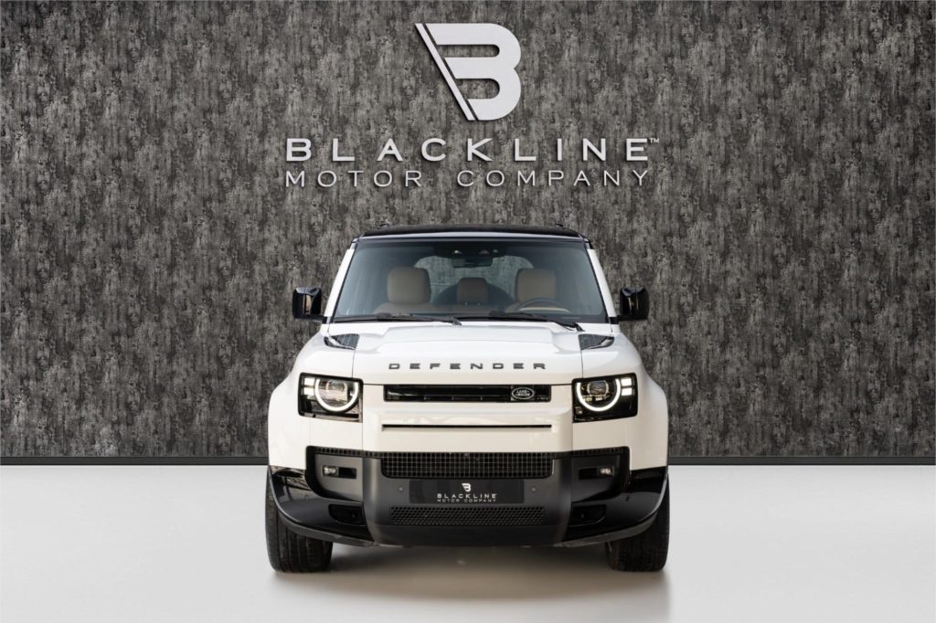 2026 Land Rover Defender 110 X-Dynamic HSE P400 — photo 2