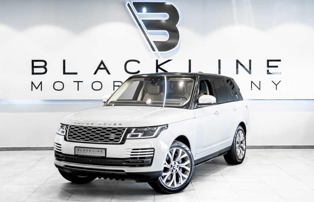 2018 Land Rover Range Rover Vogue SE — sold by Blackline Motor Company, Dubai