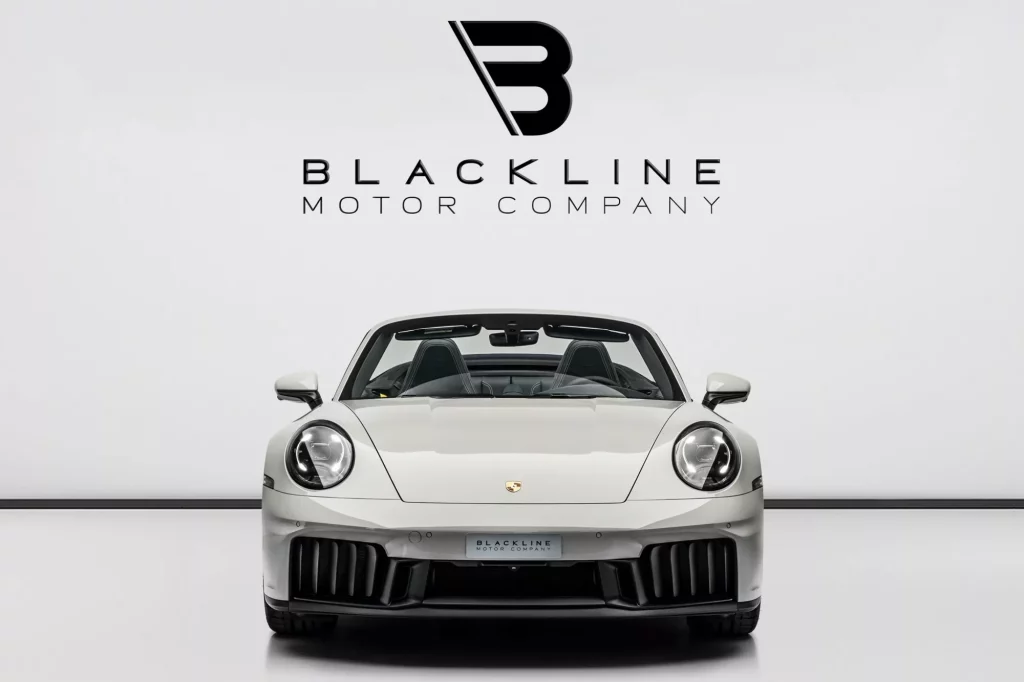 2026 Porsche 911 Carrera GTS — photo 2