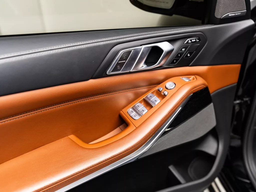 2022 BMW BMW X7 Xdrive 40i — photo 8