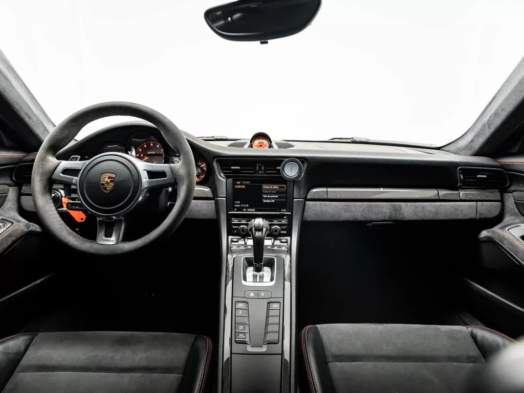 2014 Porsche 911 GT3 — photo 13