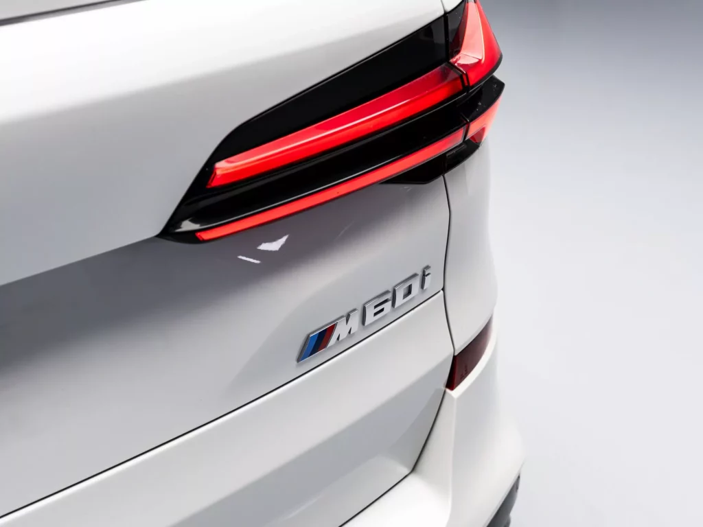 2024 BMW X5 M60i — photo 5