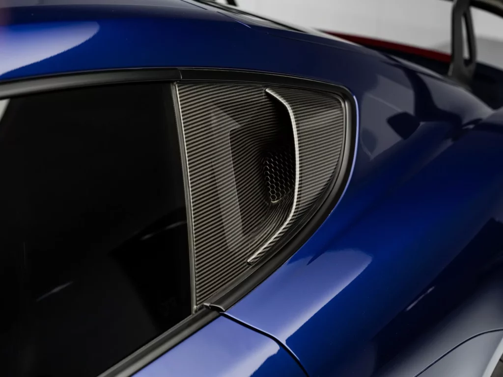 2024 Porsche GT4 RS — photo 8