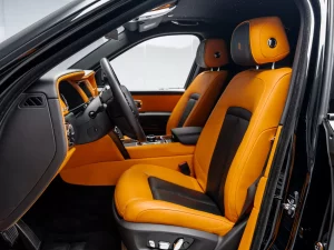 2022 Rolls-Royce Cullinan Black Badge — photo 10