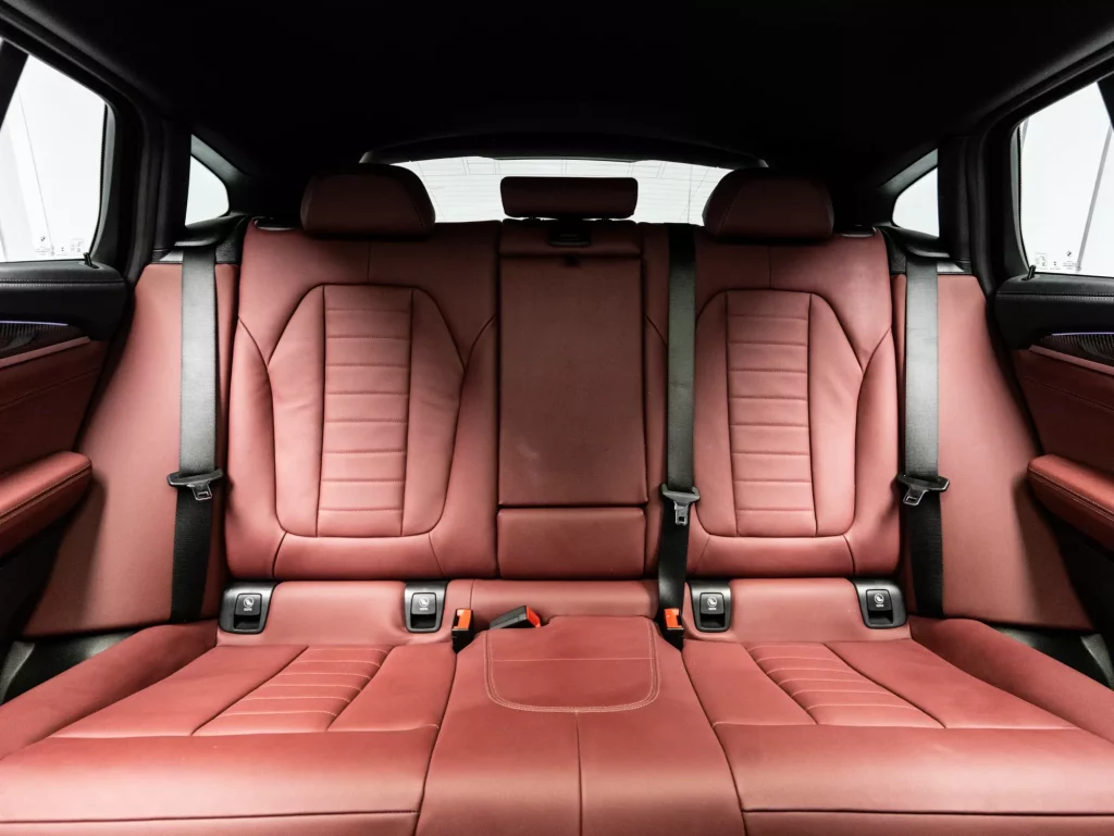 2024 BMW X4 M40i — photo 18