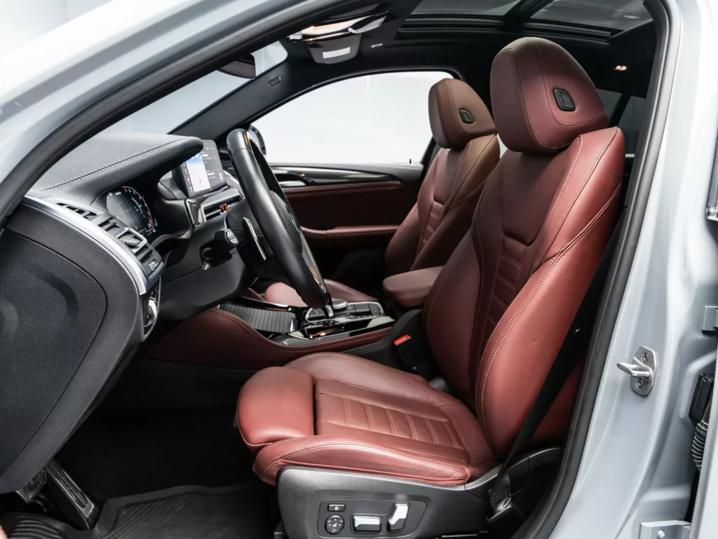 2024 BMW X4 M40i — photo 10