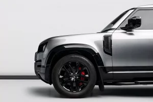 2023 Land Rover Defender 110 SE P400 — photo 7