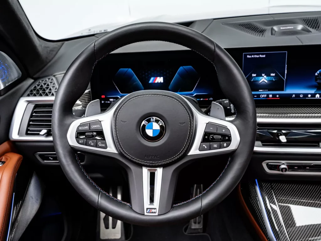 2026 BMW X7 M60i — photo 10