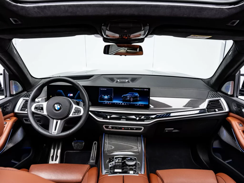 2026 BMW X7 M60i — photo 15