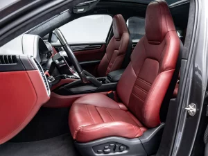 2023 Porsche Cayenne GTS — photo 10
