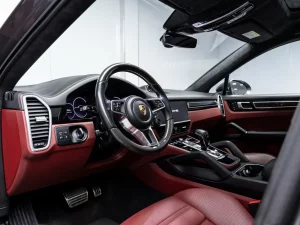 2023 Porsche Cayenne GTS — photo 14