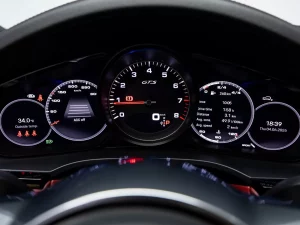 2023 Porsche Cayenne GTS — photo 12