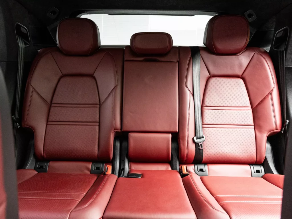 2023 Porsche Cayenne GTS — photo 18
