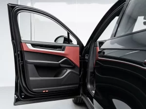 2025 Porsche Cayenne Coupe — photo 7