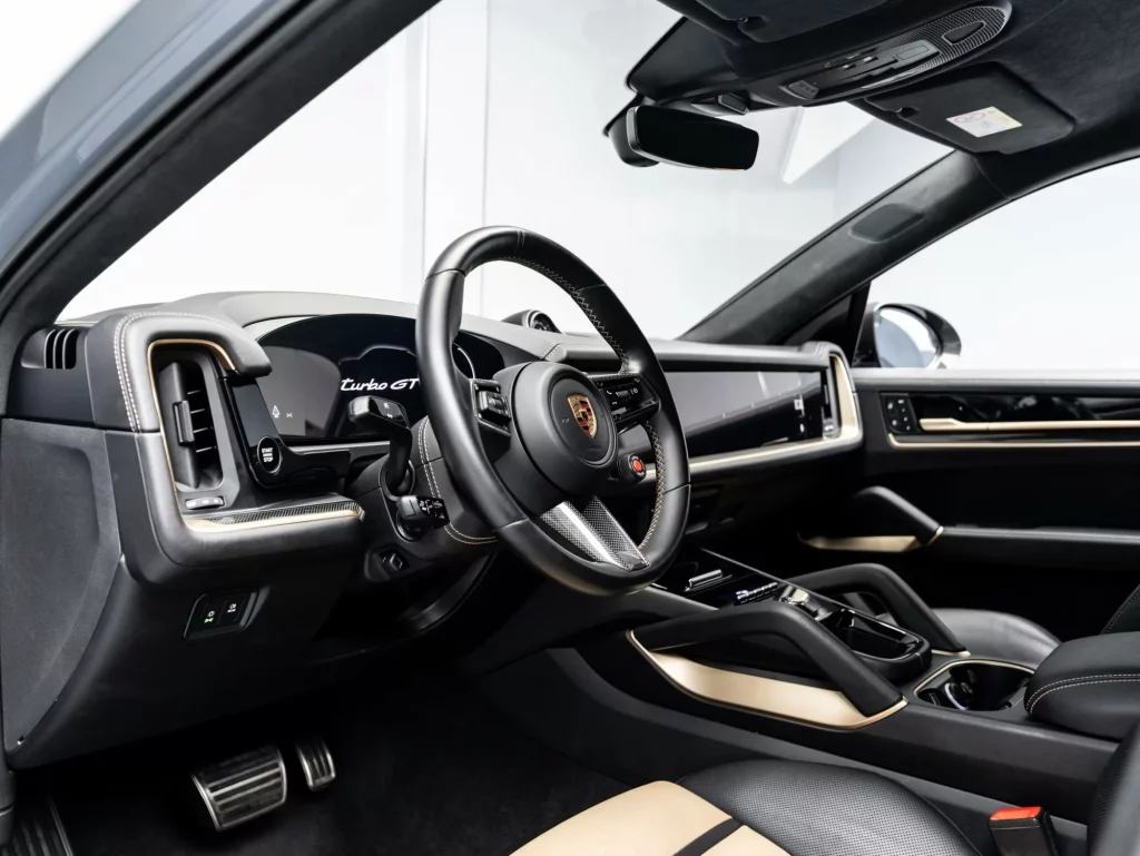 2024 Porsche Cayenne Turbo GT — photo 13