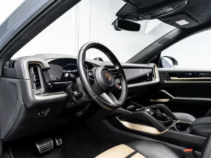 2024 Porsche Cayenne Turbo GT — photo 13