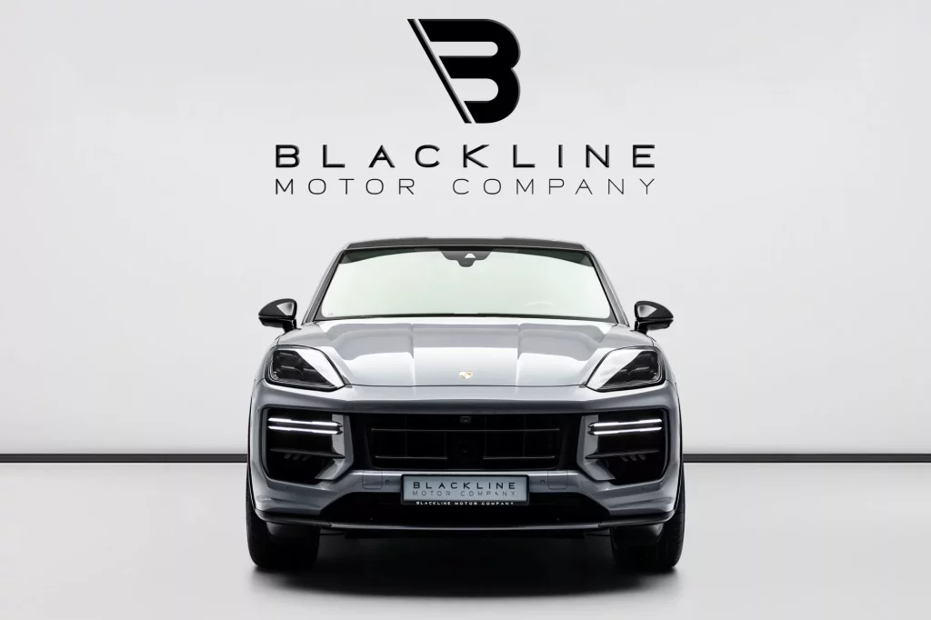 2024 Porsche Cayenne Turbo GT — photo 2