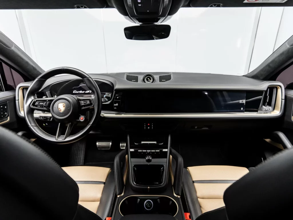 2024 Porsche Cayenne Turbo GT — photo 17