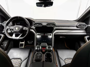 2024 Lamborghini Urus S — photo 17