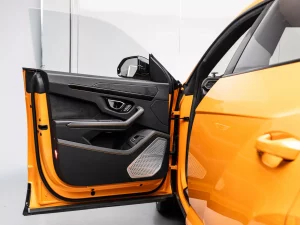2024 Lamborghini Urus S — photo 8