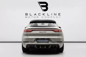 2023 Porsche Cayenne GTS Coupe — photo 3